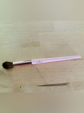 Powder Blending Brush - Soft Pink Vegan Brush for Flawless Finish